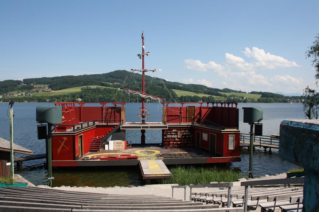Hotel Landgasthof Altwirt Seeham Extérieur photo
