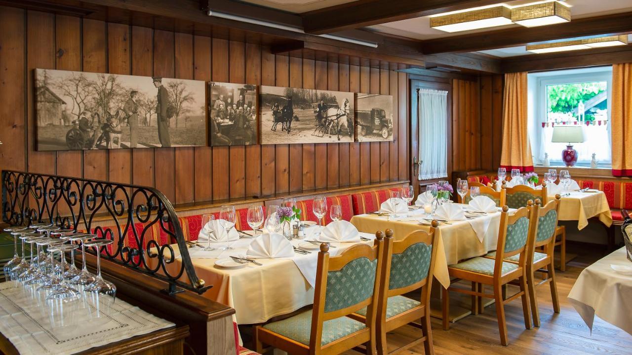 Hotel Landgasthof Altwirt Seeham Extérieur photo